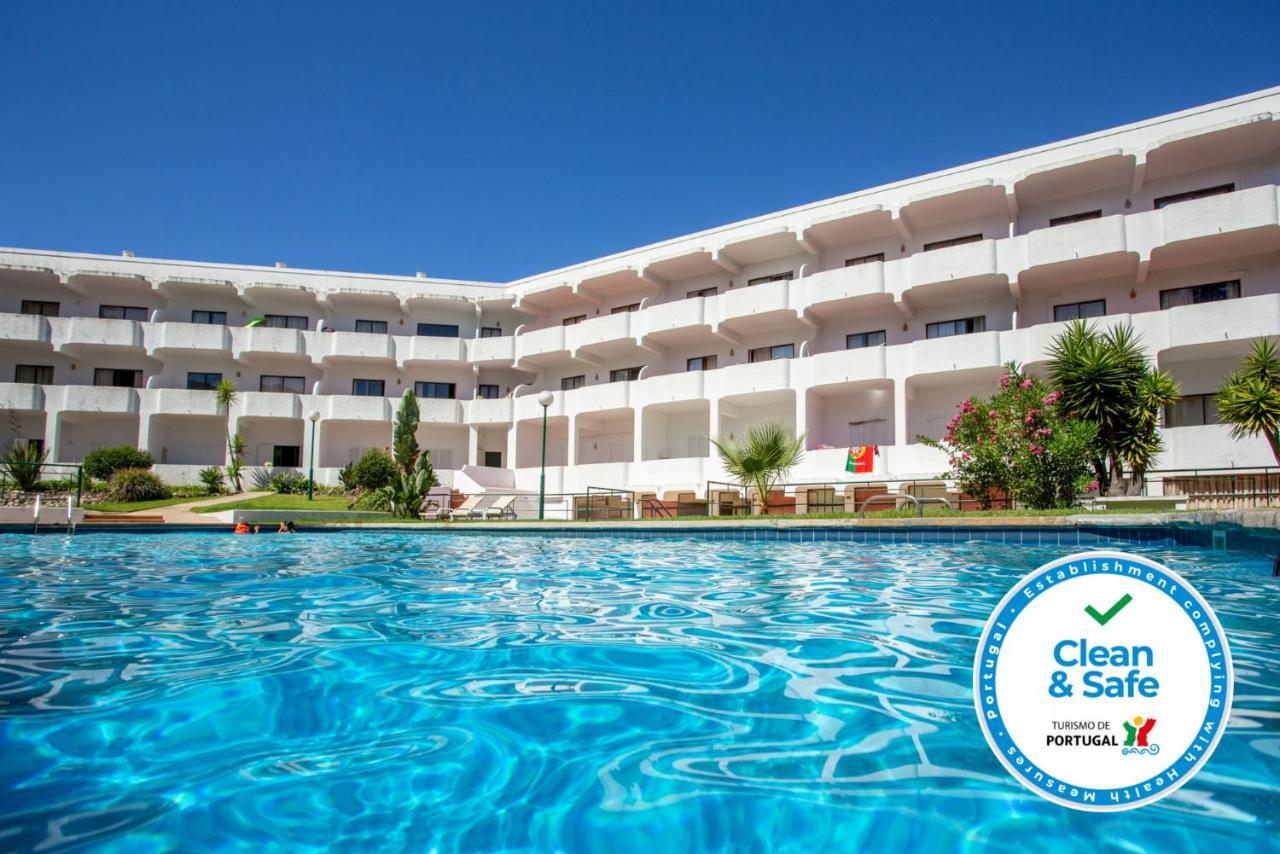 Host Wise - Bright Cozy Flats W Terrace & Pool *