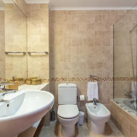 Host Wise - Bright Cozy Flats W Terrace & Pool Apartment Quarteira Exterior photo