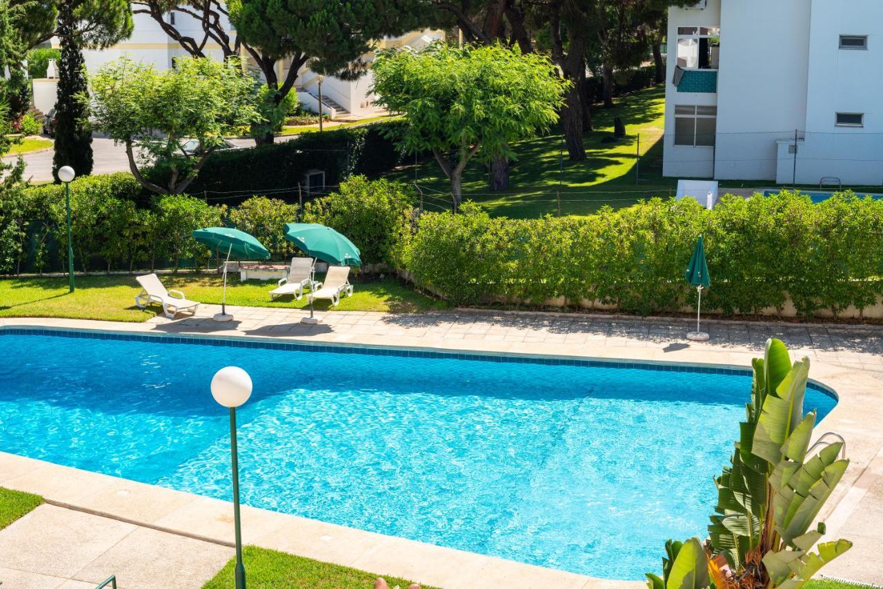 Host Wise - Bright Cozy Flats W Terrace & Pool